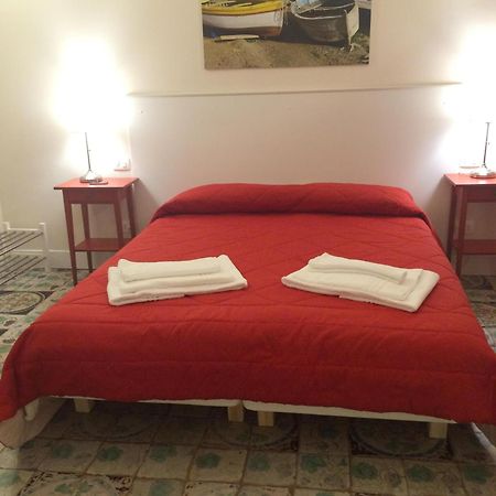 Alta Marea B&B Porto Empedocle Extérieur photo